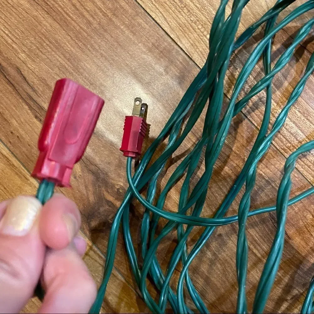 Christmas Light Extension Cord 240”/ 6.6’